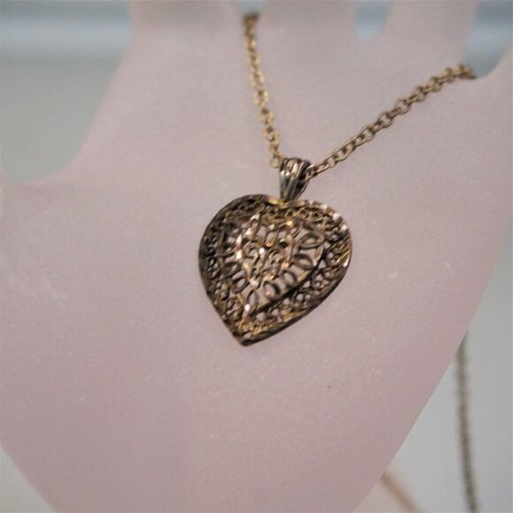 Heart Necklace Silver Color Pendant With Chain Love Friendship - Picture 3 of 6